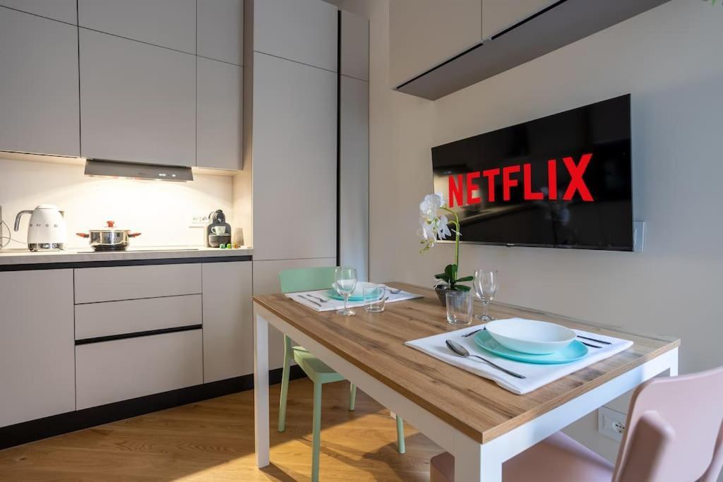 Duomo-Fiera Mi Master Suite Design Wifi+Netflix Mailand Exterior foto