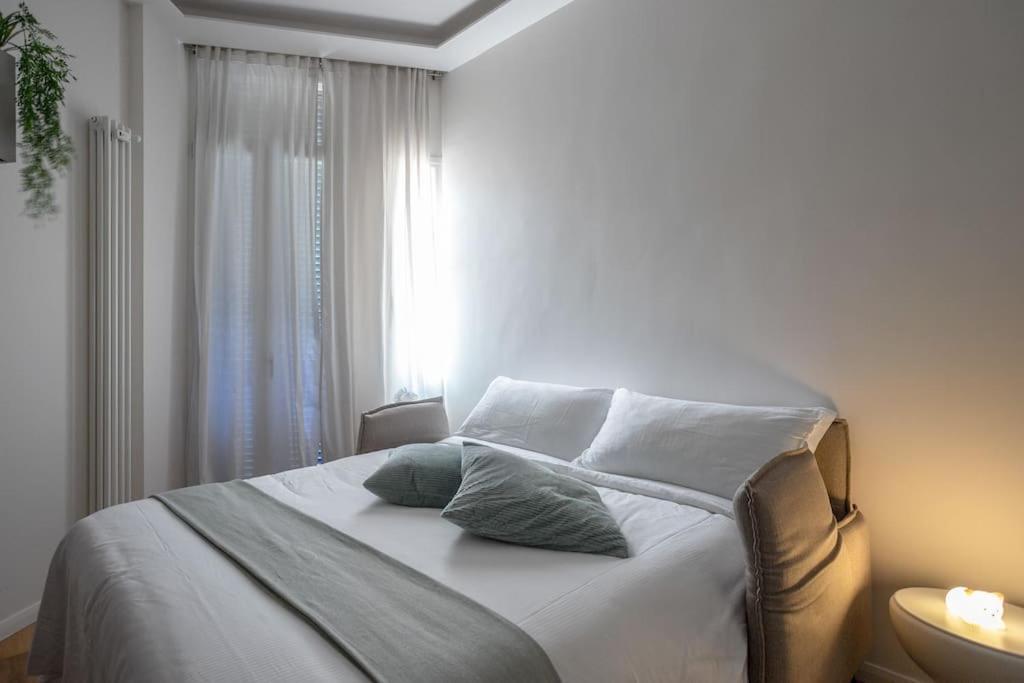 Duomo-Fiera Mi Master Suite Design Wifi+Netflix Mailand Exterior foto